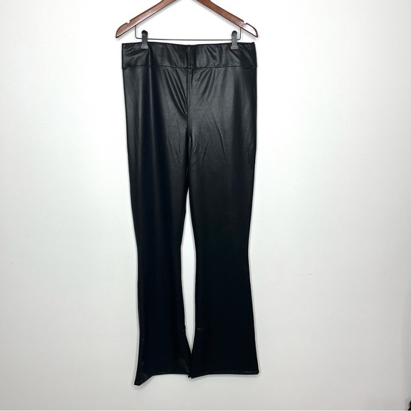 Show Me Your MuMu Women's XL Nashville Pull On Faux Leather Flare Pant High Rise - Picture 3 of 14